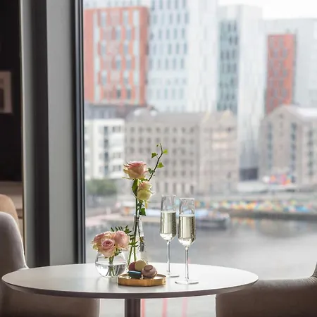 Anantara The Marker Dublin- A Leading Of The World מלון 5*